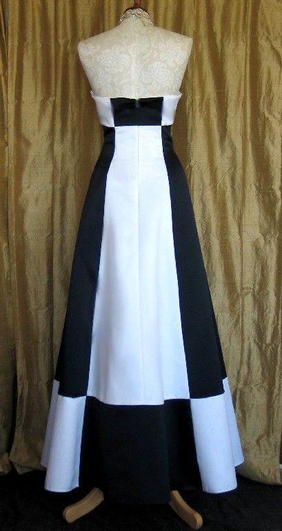 NWT Jessica McClintock Black and White Satin Formal Gown Size 11 
