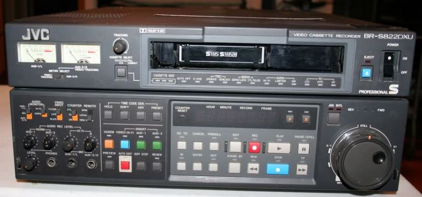   S822DXU PROFESSIONAL S VHS VIDEO CASSETTE FULL FUNCTION EDIT RECORDER