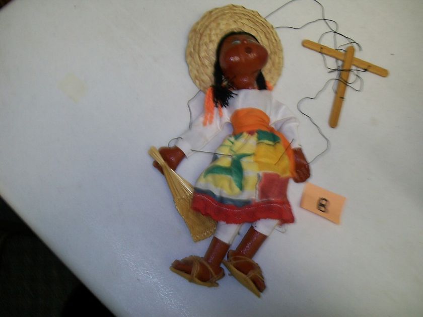 VINTAGE MEXICAN GIRL PAPER MACHE MARIONETTE PUPPET DOLL W BABY STRAW 